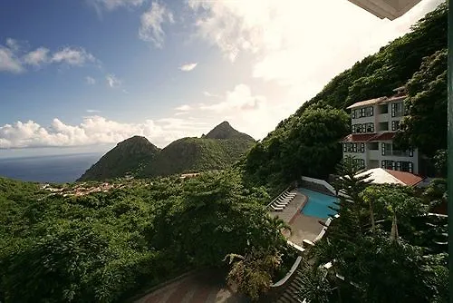 **** Hotel Queens Gardens Resort - A Hampshire Classic The Bottom  Bonaire, Saint Eustatius and Saba
